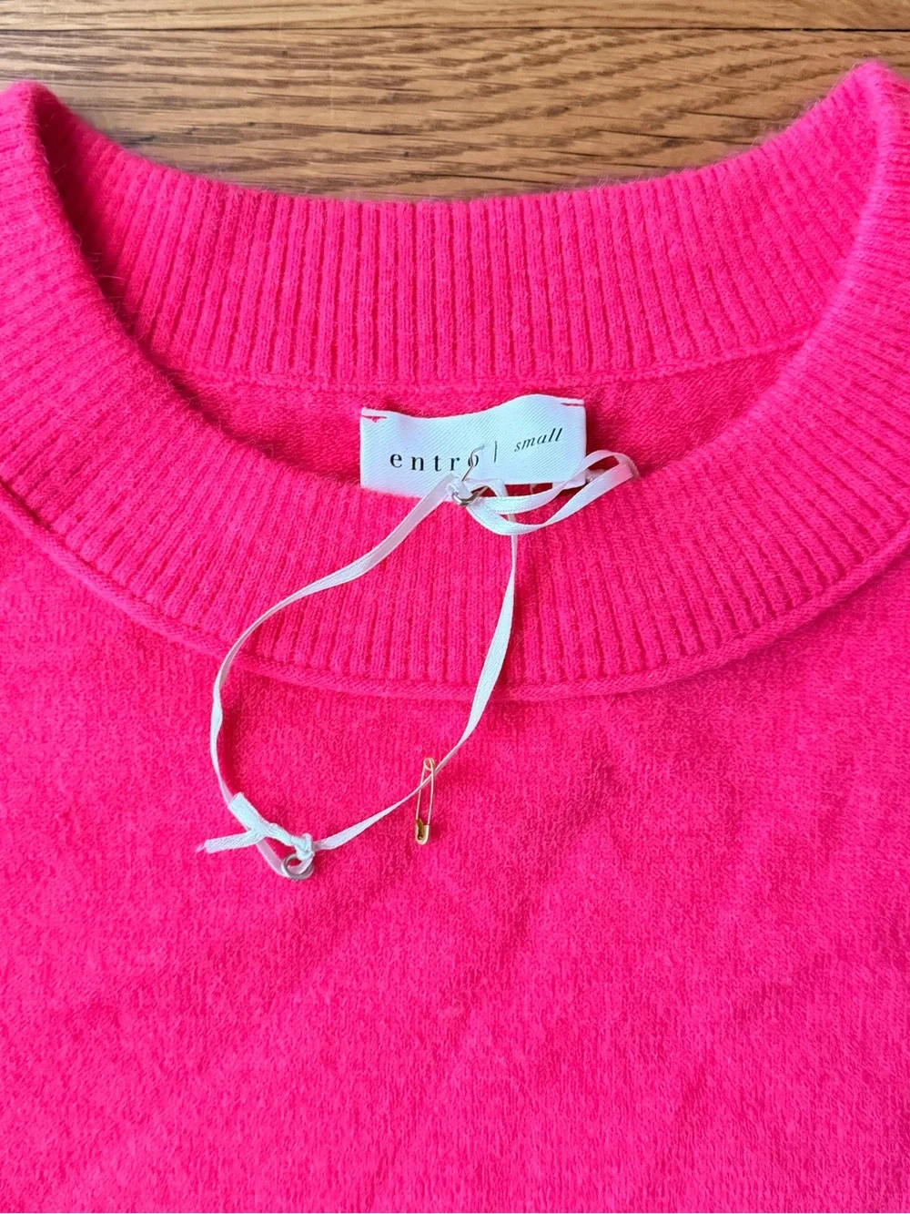 ANTHROPOLOGIE Hot Pink Crewneck Short Sleeve Sweater - Picture 3 of 7